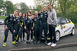 Jürgen Klopp elektrisiert die Teams des ADAC Opel Electric Rally Cup „powered by GSe”