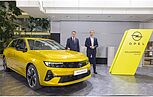 Hessischer Ministerpräsident Boris Rhein zu Besuch bei Opel in Rüsselsheim